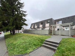 Cedar Lane, Saanich, BC V8V 3K4