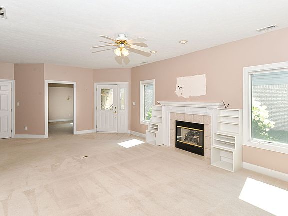 5th image of 2319 Sagamore Dr