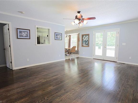 2nd image of 445 Hidden Valley Dr