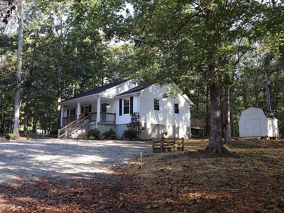 4th image of 1054 Woodcock Hollow Rd