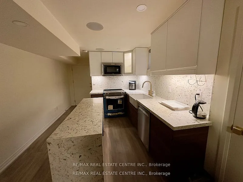2 bed, $2,500 — Photo 4