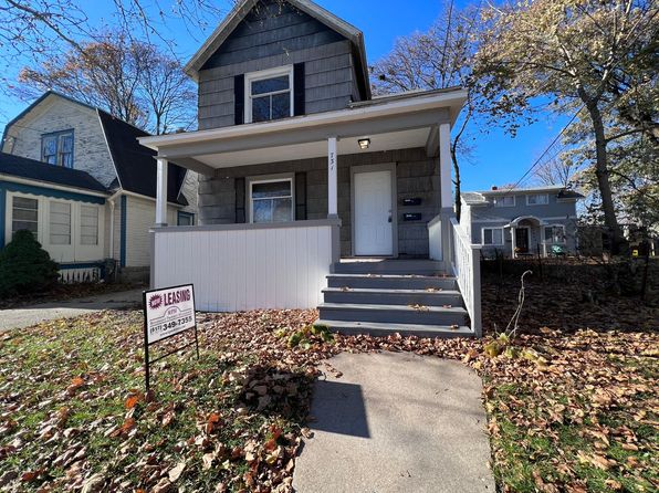 731 N Sycamore St #1/2