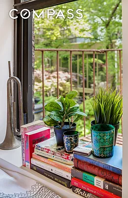 Rented by Compass | media 39