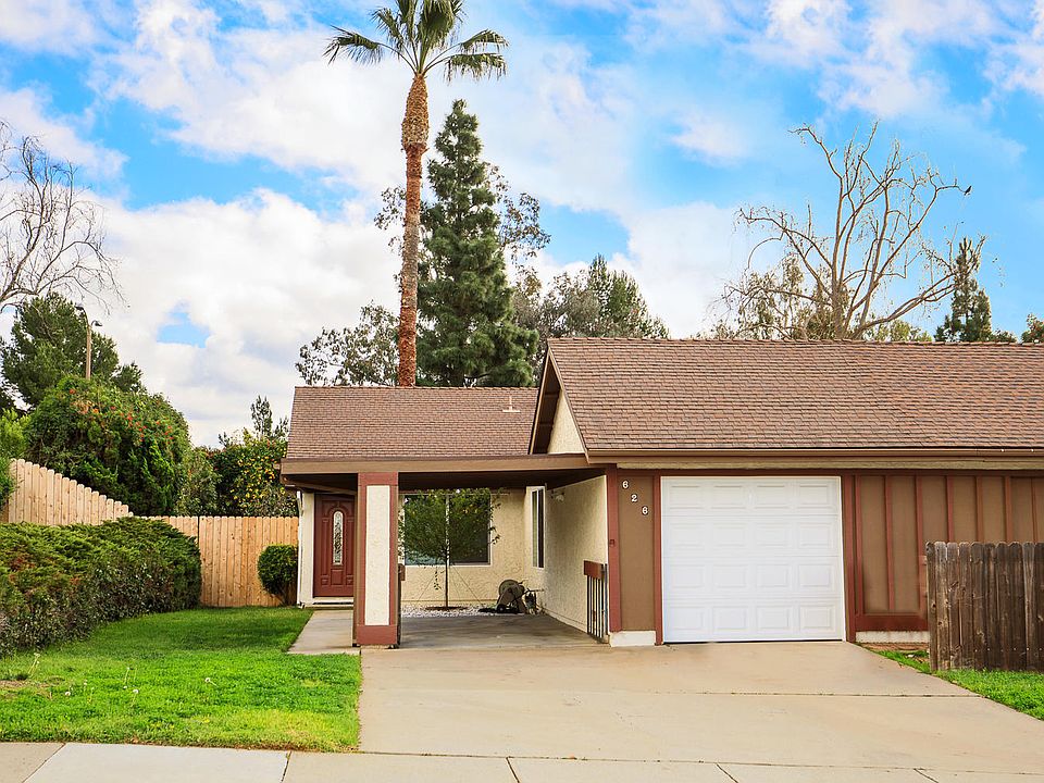 1st image of 626 Hacienda Dr