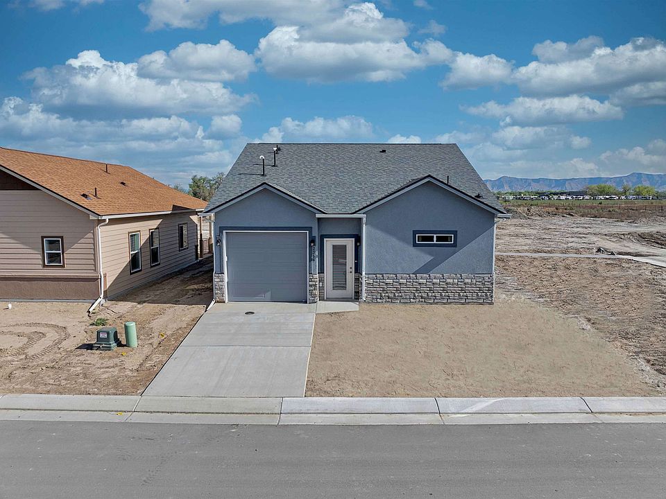 1st image of 2354 Zion Canyon Ave