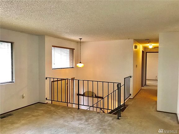3rd image of 3619 S 298th Pl
