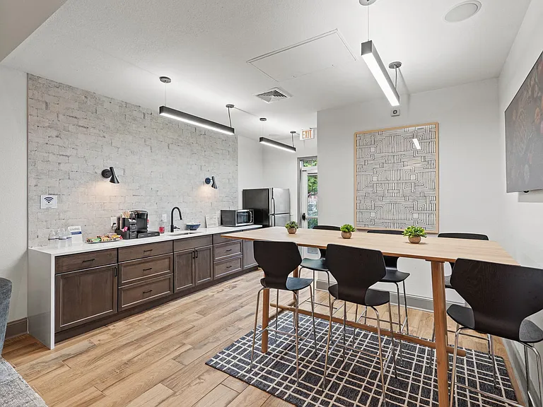 SomerHill Farms Apartments — Photo 23