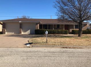 4508 Fredonia Ave, Snyder, TX 79549