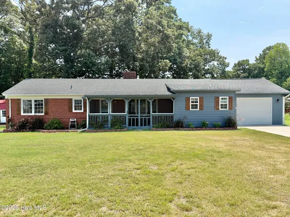 206 Crestwood Drive, Snow Hill, NC 28580