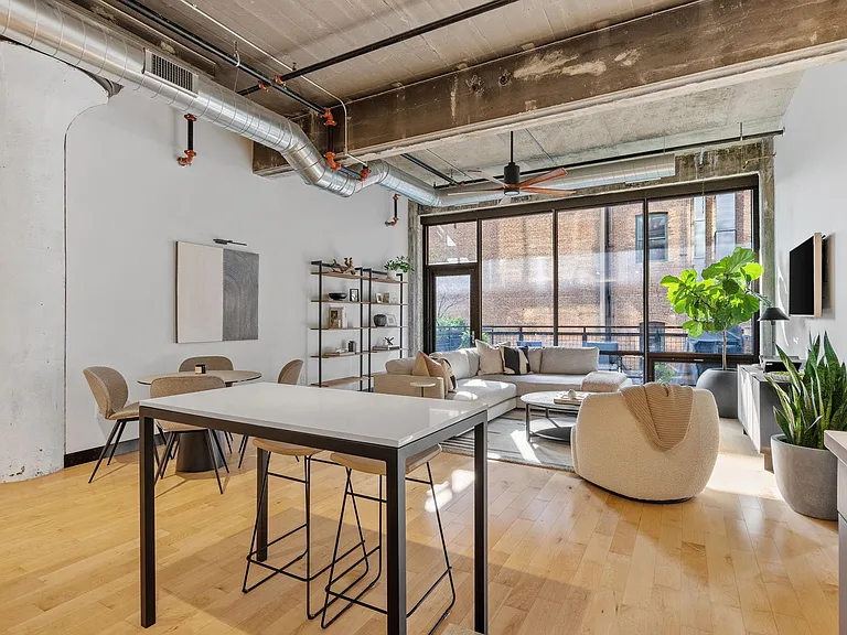618 Washington Ave N #306 — Photo 3