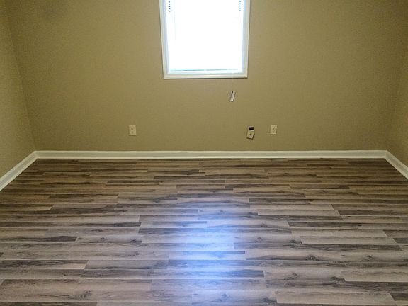 5th image of 1656 Foxhaven Dr APT 74