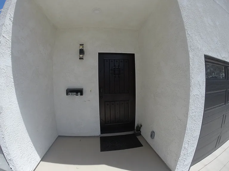4904 Coke Ave #1 — Photo 2