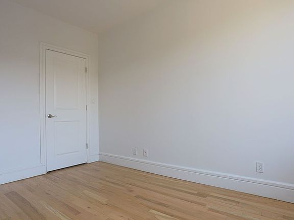 5th image of 51 Garnet St APT 2A