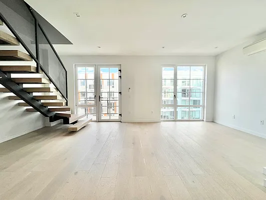 Rented by Doorway NYC, LLC | media 1