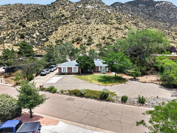 4600 Sunset Canyon Pl NE, Albuquerque, NM 87111