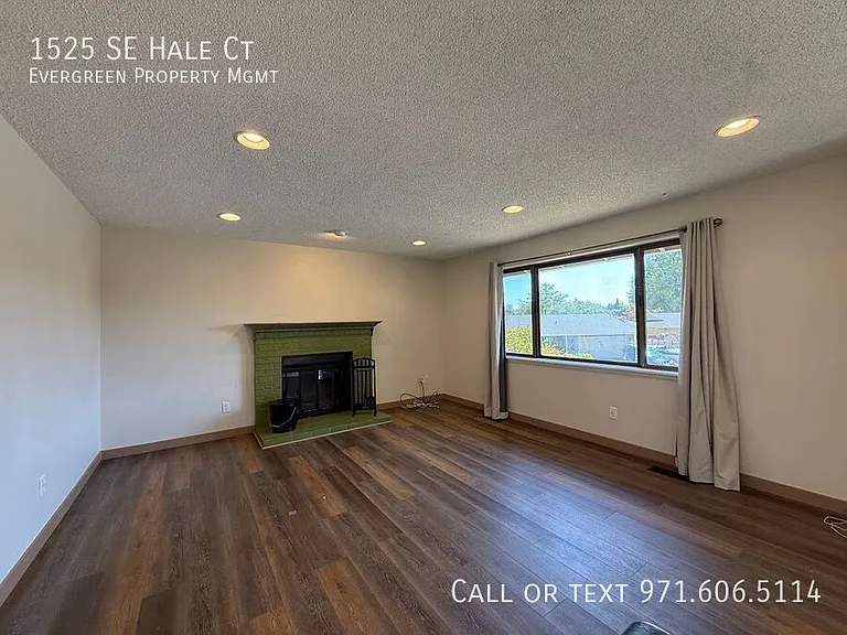1525 SE Hale Ct — Photo 8