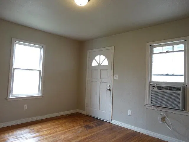 1 bed, 585 sqft, $600 — Photo 3