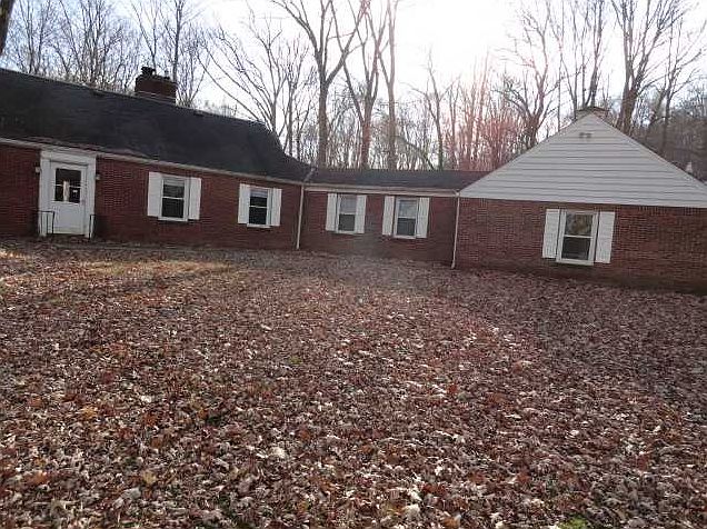 1st image of 4907 Simmons Cir