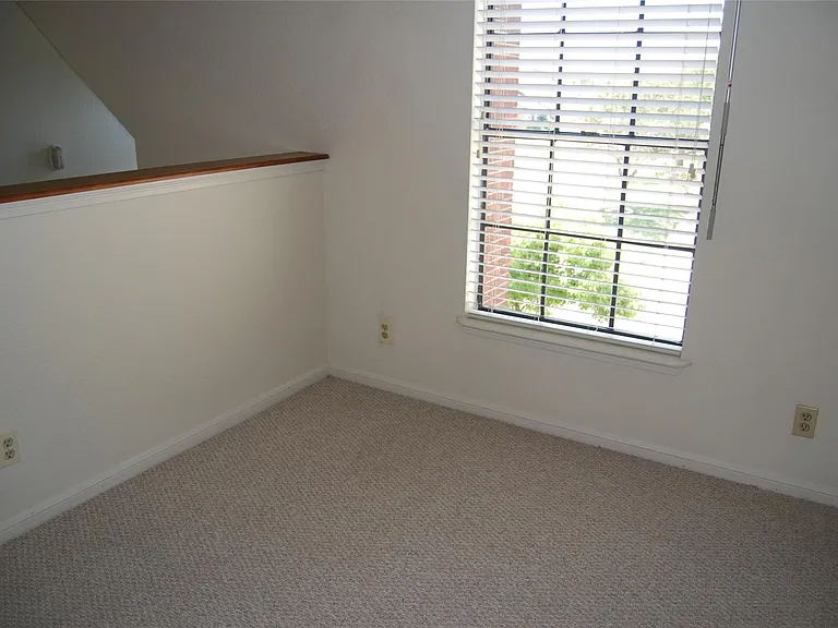 3100 75th St #3 — Photo 28