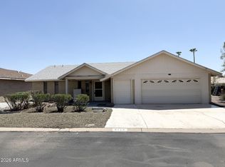 8113 E DUTCHMAN Drive, Mesa, AZ 85208