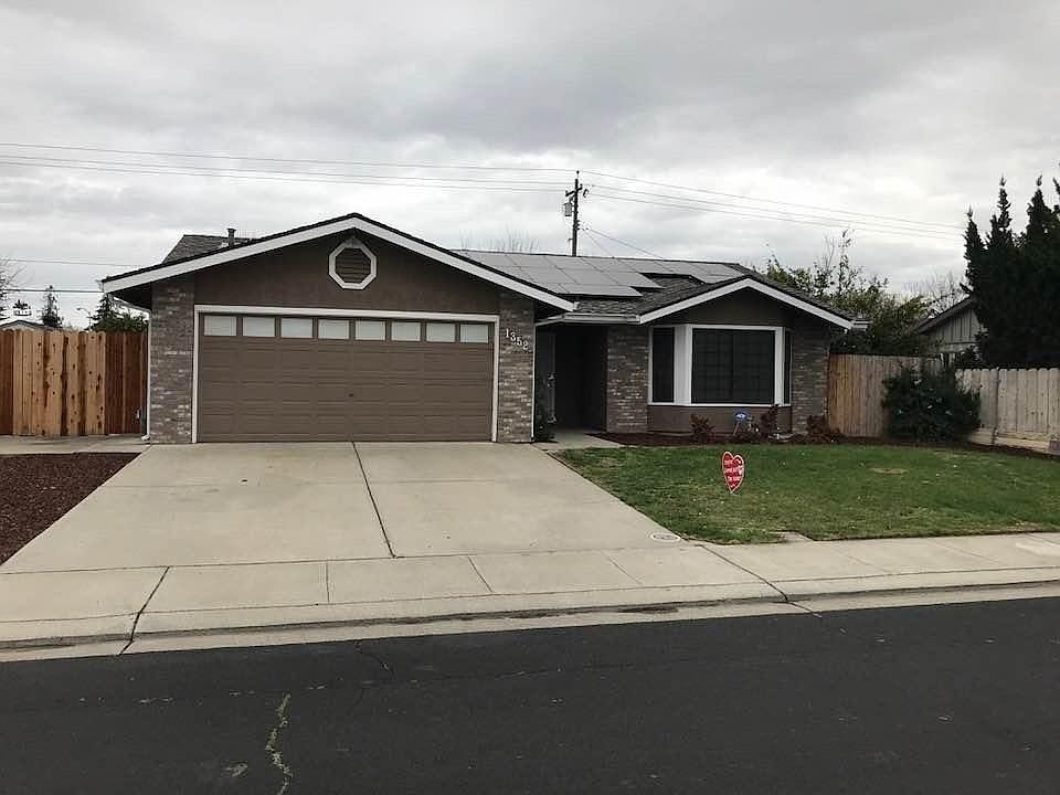 1st image of 1352 Rockhaven Pl