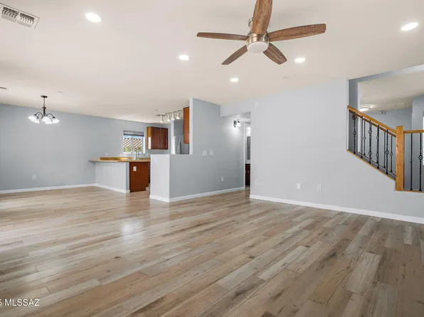 61028 E Halter Pl, Tucson, AZ 85739