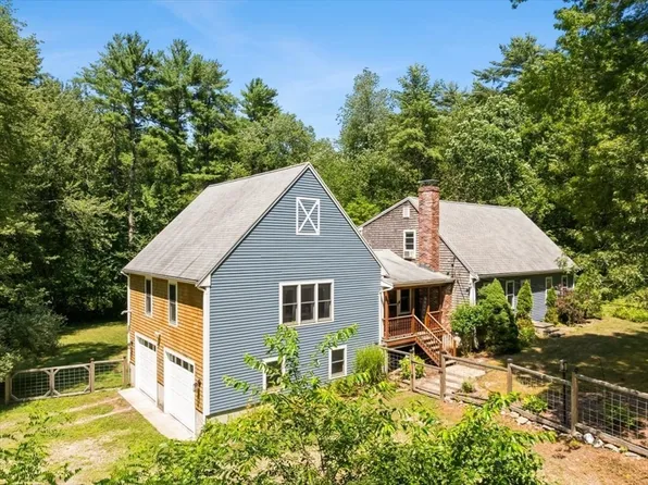 107 Doctor Braley Rd, East Freetown, MA 02717