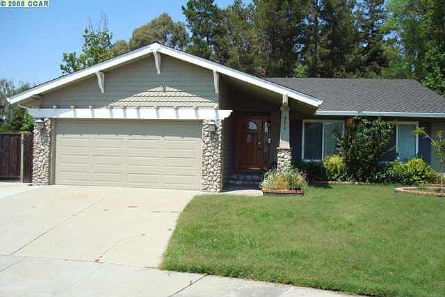 1st image of 570 Malbec Ct