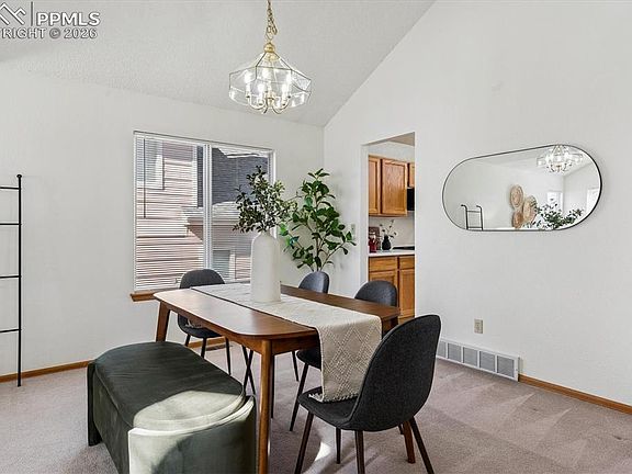 5th image of 2230 Brent Cir