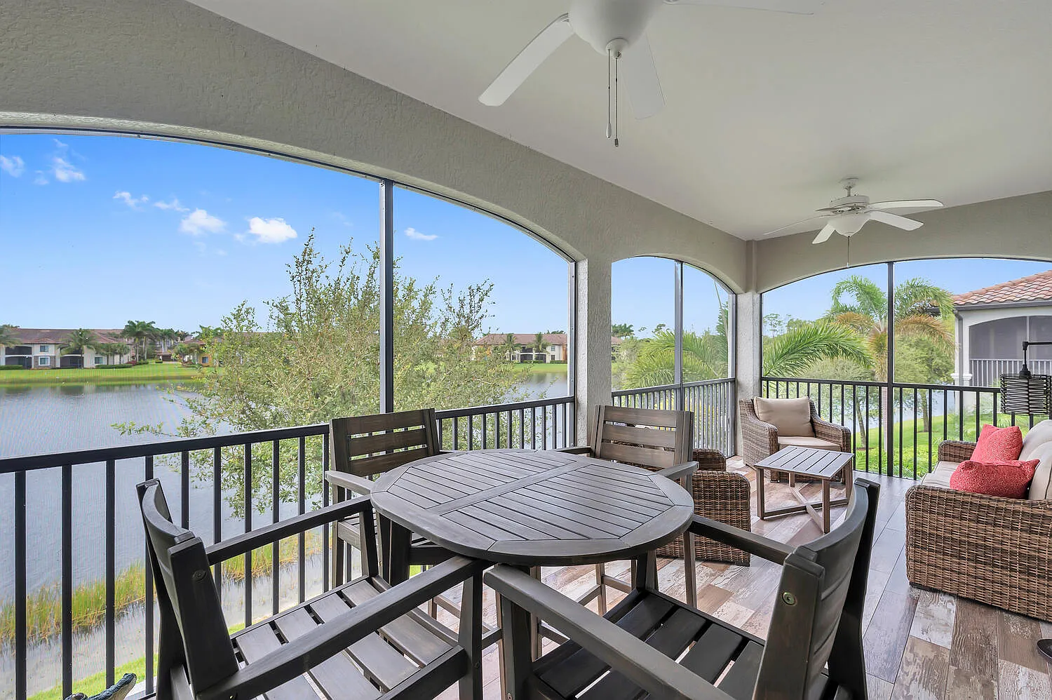 3 bed, 2110 sqft, $8,500 — Photo 3