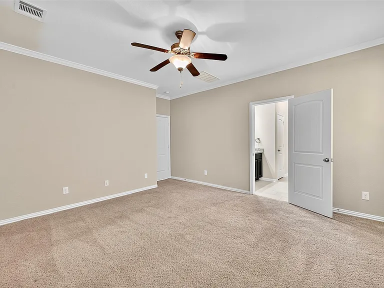 3515 Big Hickory Ct — Photo 24