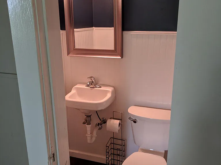 2904 Lake Ave — Photo 16