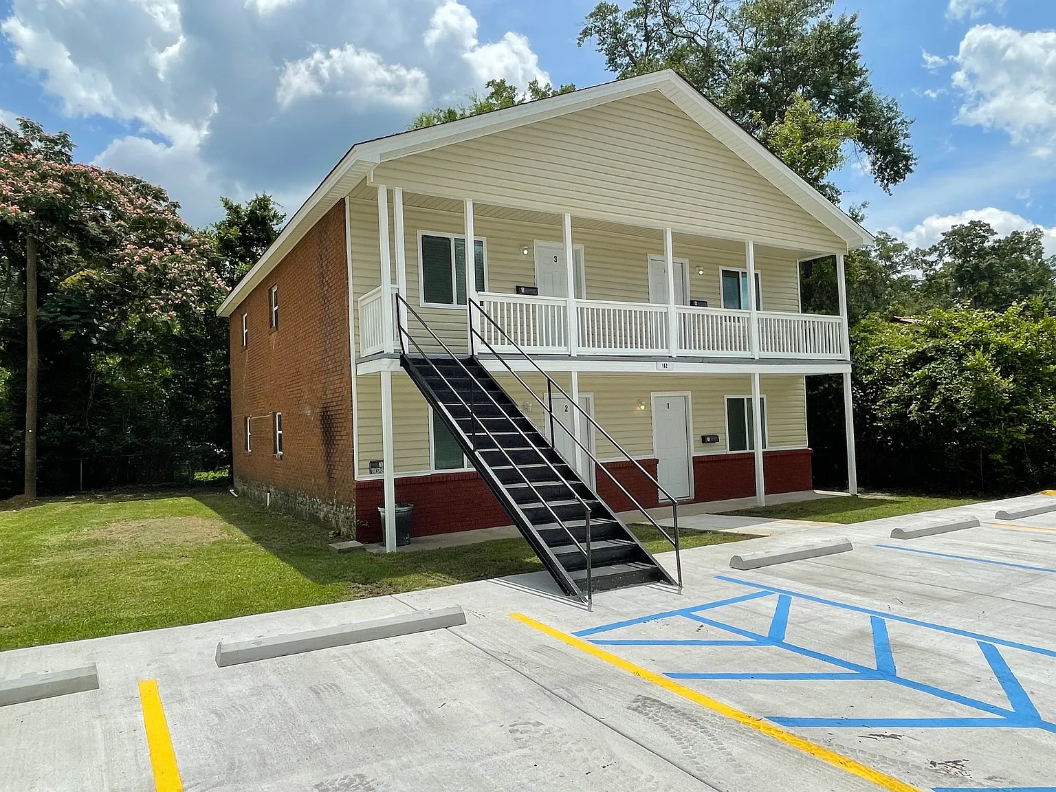 1 bed, 750 sqft, $925 — Photo 4