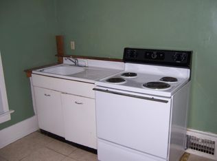 1027 Sheridan Ave, Iowa City, IA