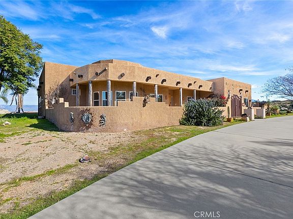 2nd image of 23032 Sky Mesa Rd