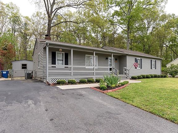 2nd image of 3343 Summerbrooke Dr