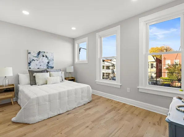 77 Boyd Avenue image 10 of 26