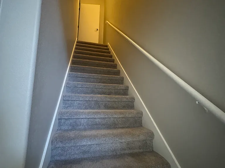 4703 Jacks Point Ct — Photo 32