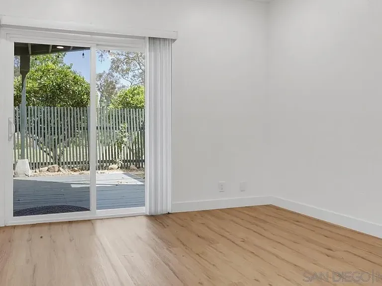 6968 Camino Amero — Photo 35