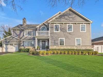 722 Birchwood Dr, Westbury, NY, 11590