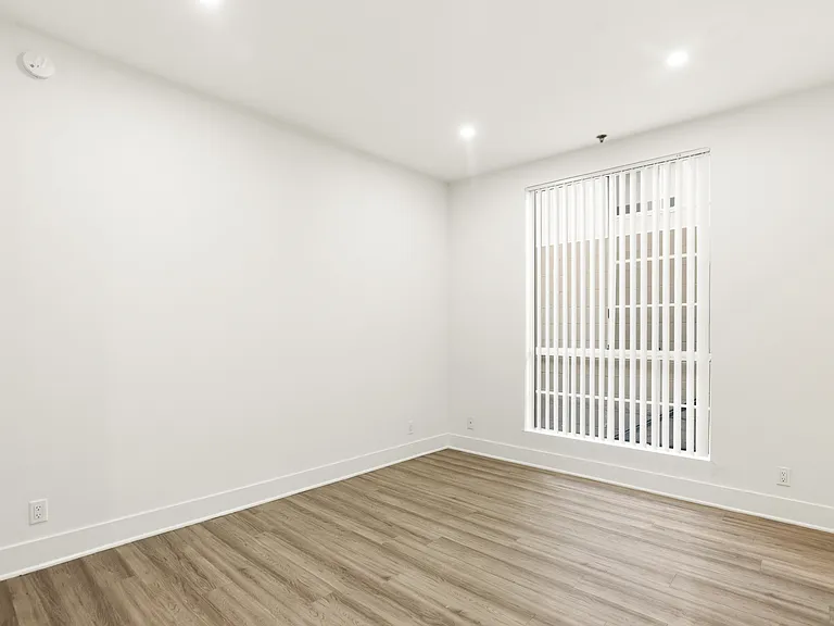 2BD (D) - Bedroom