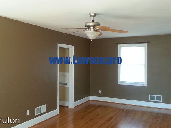 3rd image of 2824 Cumberland St NW