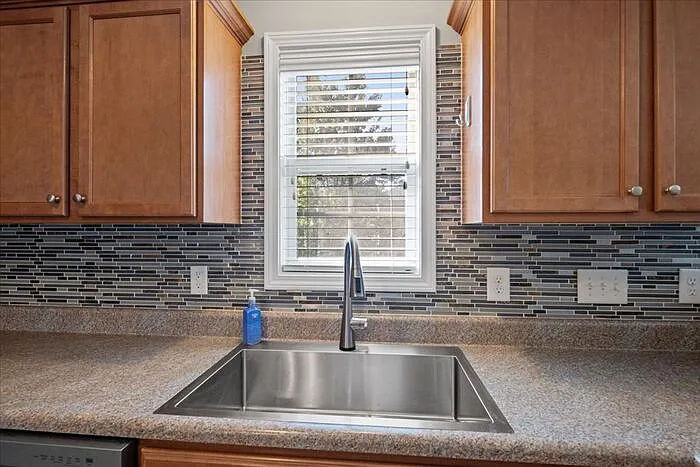 5231 Goshawk Dr — Photo 13