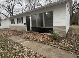 111 Saint Thomas Ln, Cahokia, IL 62206