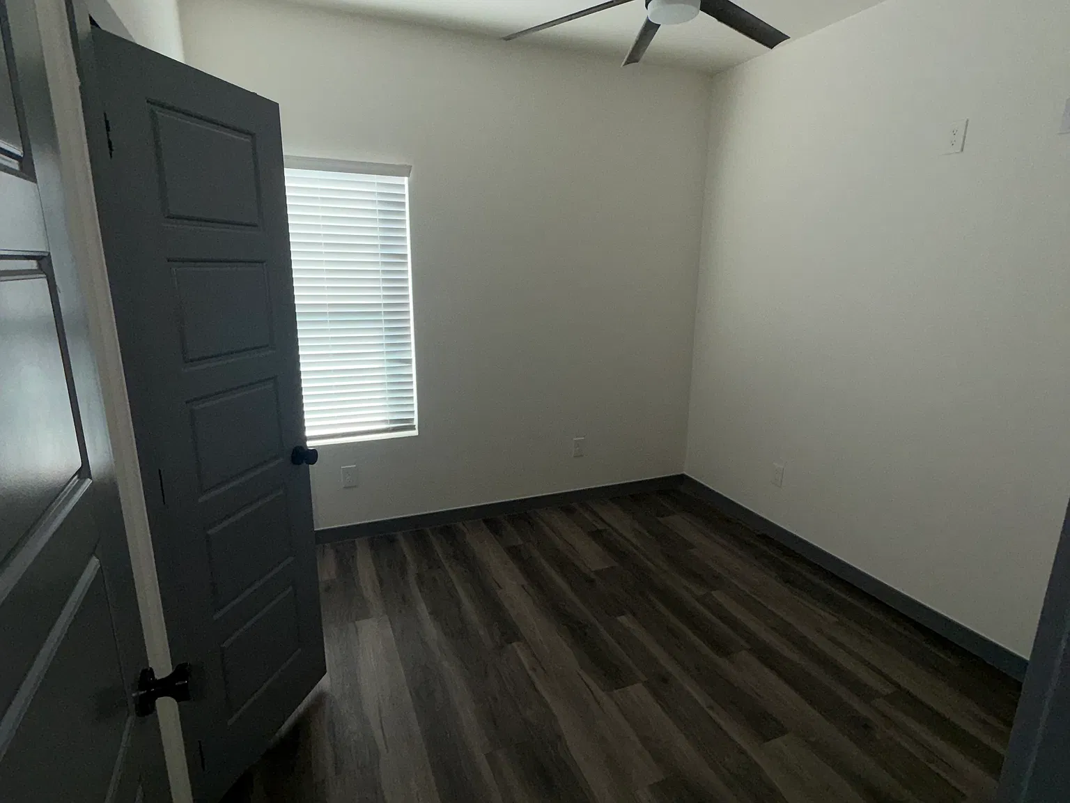 3 bed, 1250 sqft, $1,600 — Photo 4