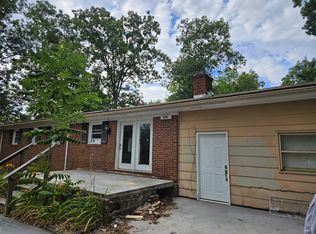 12059 Lord Fairfax Hwy #B, Boyce, VA 22620