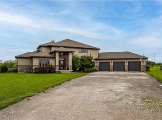 14520 Oak Valley Dr, Gardner, KS 66030