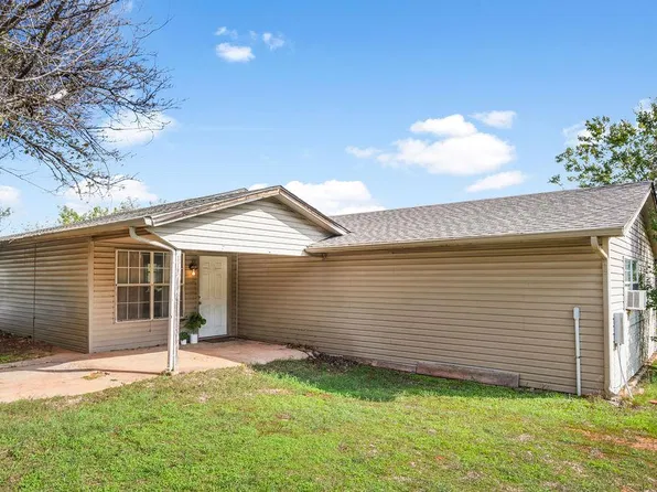 21884 9th Pl, Hinton, OK 73047