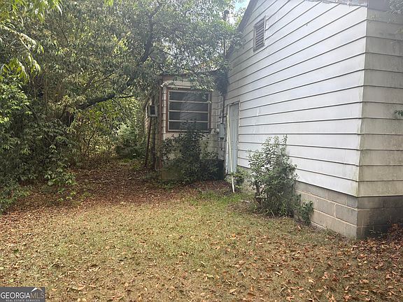 3rd image of 3911 Guyton St