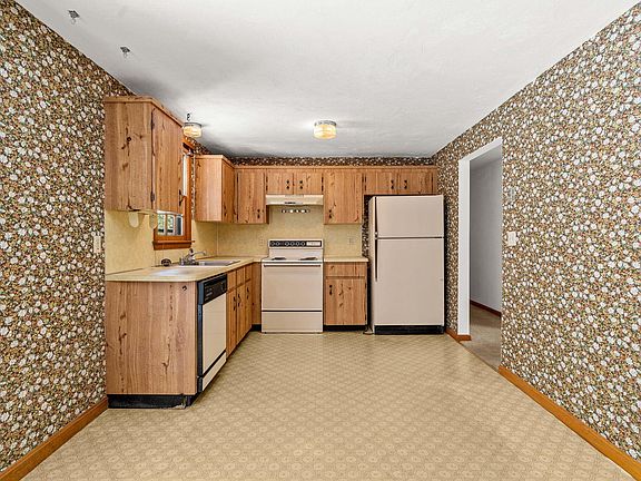 5th image of 16 Birch Drive